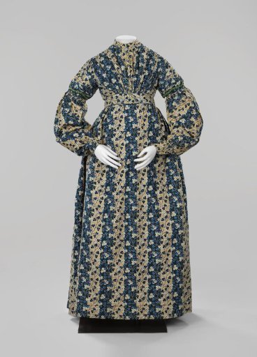 Summer jacket of dark green striped and floral wool