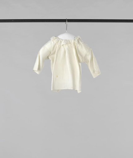 Linen Shirt with a Batiste Collar