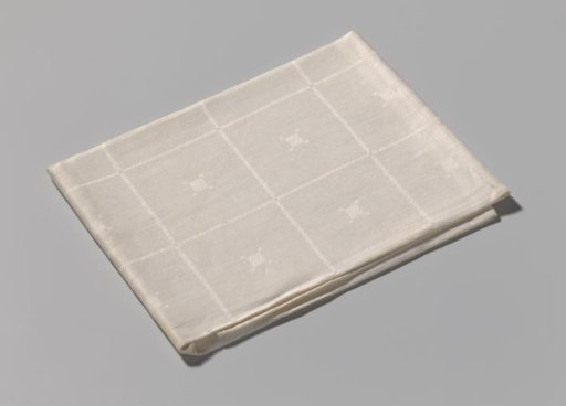 Linen napkin with peeling pattern