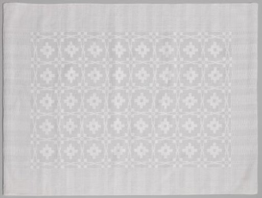 Linen napkin with a pattern of peels