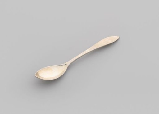Teaspoon with pointed oval bowl and flat, curved handle, widening towards the pointed end