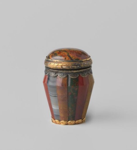 Oval vinaigrette holder