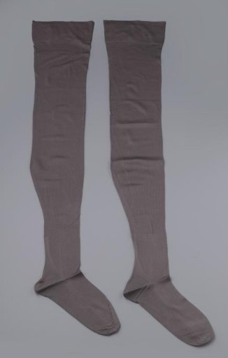 Stocking of plain lead-grey glossy cotton