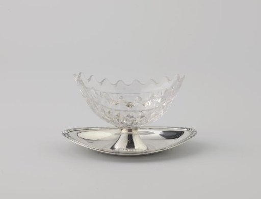 Salt cellar on an oval foot with a pointed oval glass bowl