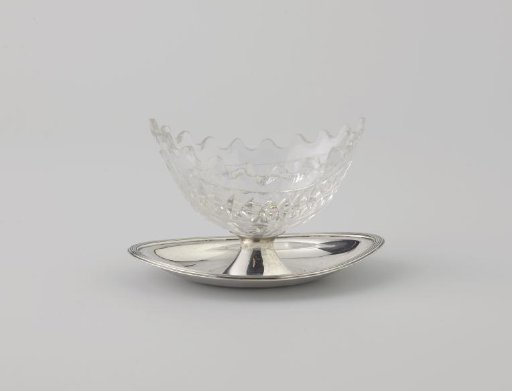 Salt cellar on oval foot with pointed oval glass bowl