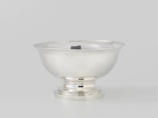 Washbasin, round, with fluted edges