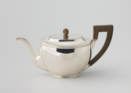Teapot, rounded rectangular, with fluted edges