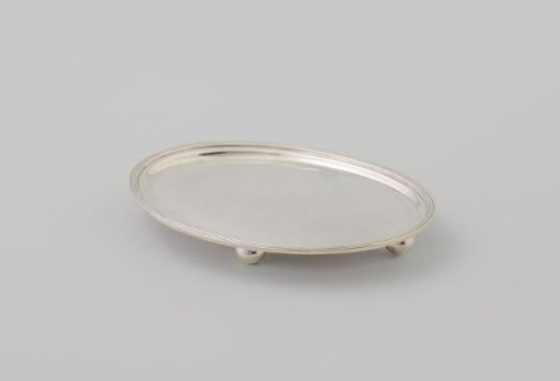 Pattipan, oval, with file edge