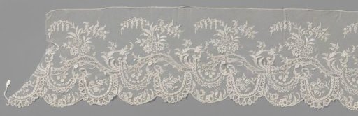 Strip of appliqué lace with wavy vine and bellflower branches