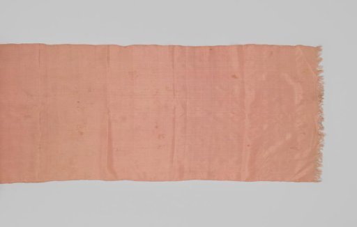 Sash ribbon of salmon-pink taffeta