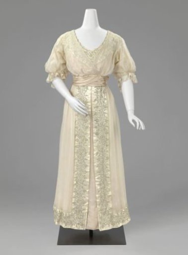 Tunic japon with silver embroidery