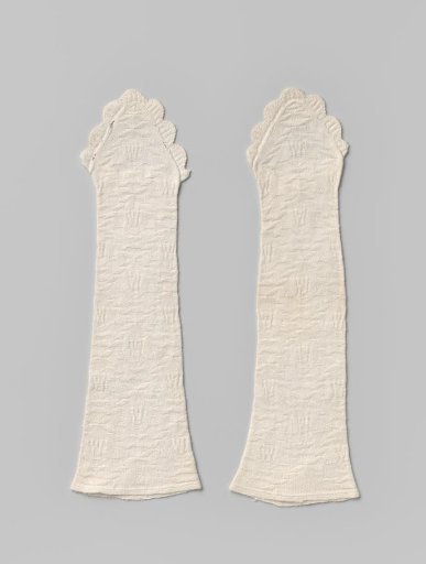Mitten of Knitted White Cotton