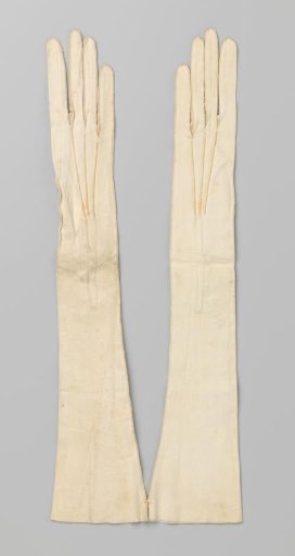 Glove of beige chamois leather