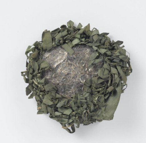 Exchange, consisting of two hearts of plate silver