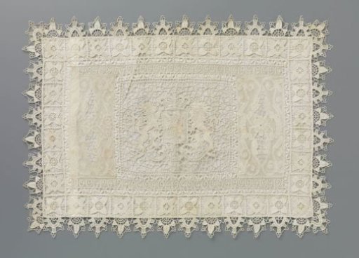 Ornamental loop of linen with a front panel of needle lace with the coat of arms of Belgium
