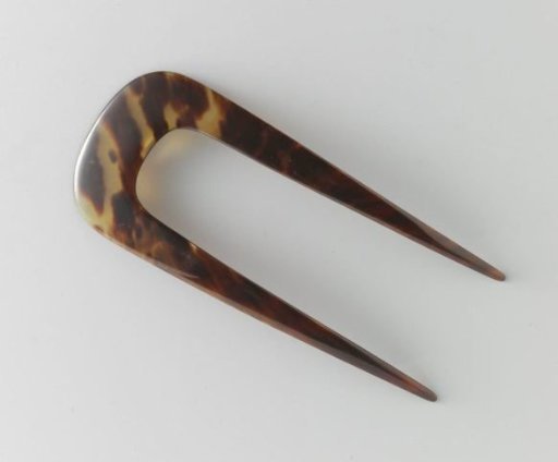 Tortoiseshell hair comb, U-shaped with a rounded back