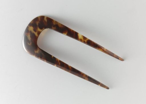 Imitation tortoiseshell hair comb, U-shaped with a smooth, rounded back