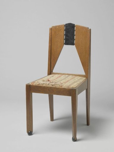 Chair with a trapezoidal open space in the backrest