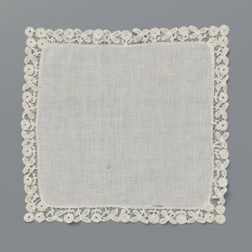 Handkerchief of batiste finished around with bobbin lace with rosette flowers on a short stem and flowers with three oval petals
