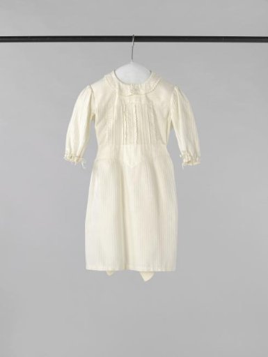 Nightgown of white striped piqué, decorated with smooth galloon trimmings, Belle Epoque