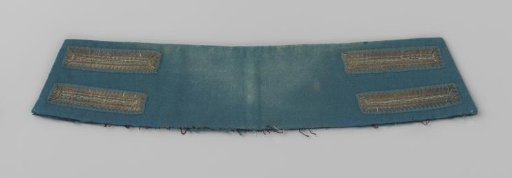 Collar of blue cloth with embroidery in silver thread