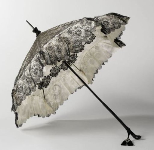 Parasol with machine-made lace canopy