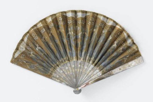 Folding fan with batik leaf, depicting a scene with 15 figures, on a frame of mother-of-pearl inlaid with gold