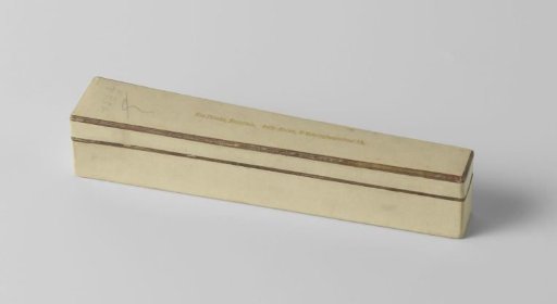Fan Box of Ivory-Colored Cardboard, Tapering