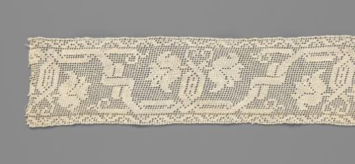 Strip of lace embroidery with love knots