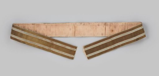Sash of silk with a piece of gold braid sewn on, decorated with two ornamental bands