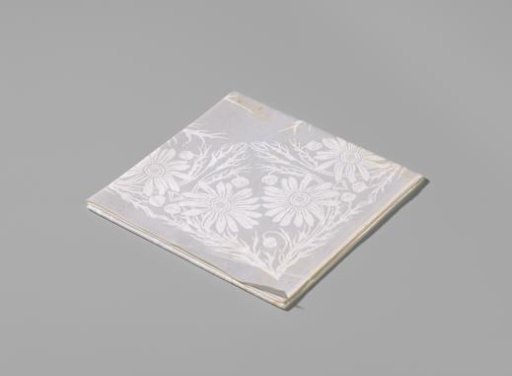 Linen Damask Napkin with Marguerite Design