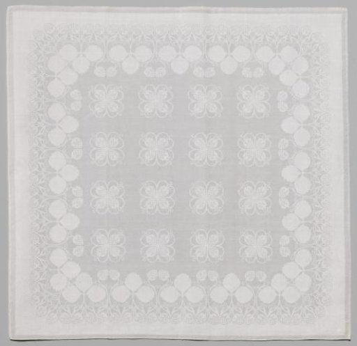 Linen damask napkin with strawberries