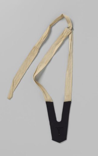 Bearer of dark blue cloth, with white garter and buckle