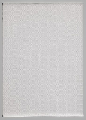Linen napkin with a pattern of peels