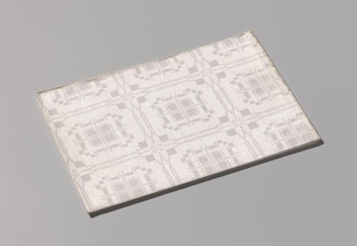 Linen napkin with pelican pattern