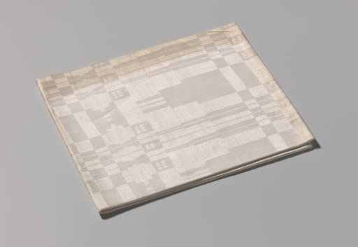 Linen napkin with pelican pattern