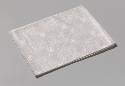 Linen napkin with pelican pattern