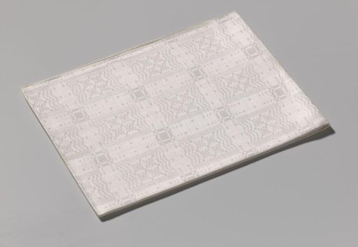 Linen napkin with pelican pattern