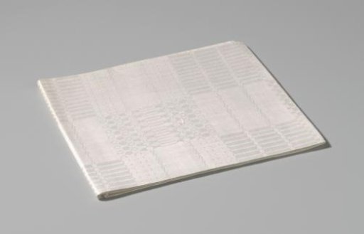 Linen napkin with pelican pattern