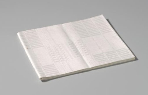 Linen napkin with pelican pattern