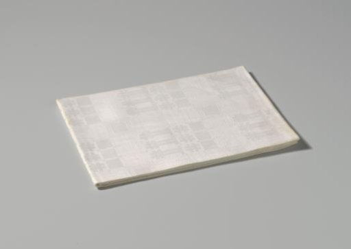 Linen napkin with pelican pattern