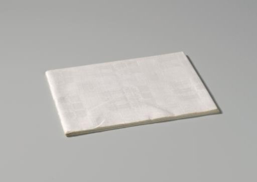 Linen napkin with pelican pattern
