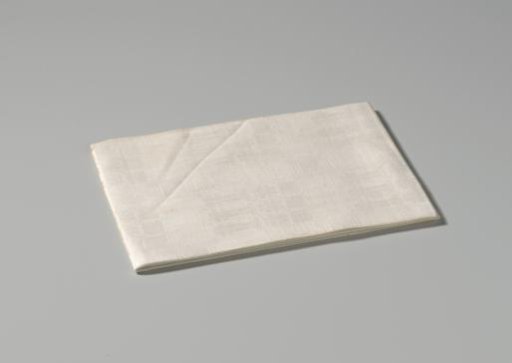 Linen napkin with pelican pattern