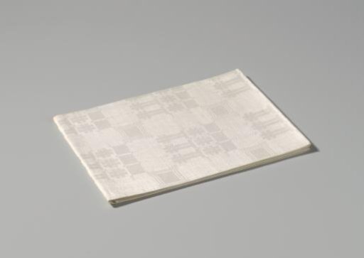 Linen napkin with pelican pattern