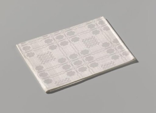 Linen napkin with pelican pattern