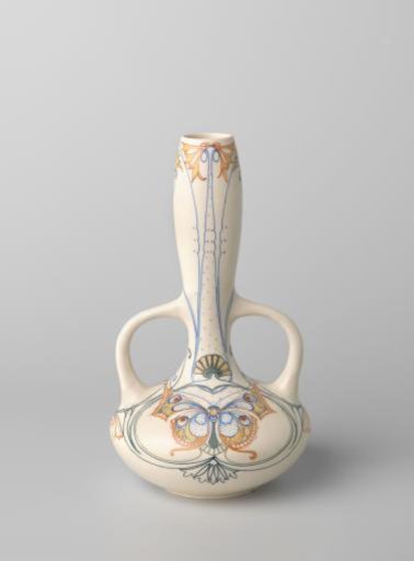 Earthenware vase decorated with butterfly-like motifs, palmettes, etc.