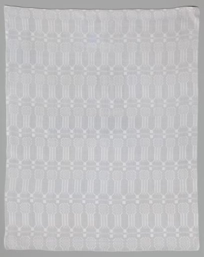 Linen napkin with pelican pattern