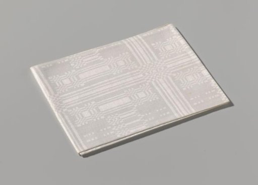 Linen napkin with pelican pattern