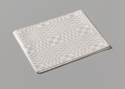 Linen napkin with pelican pattern