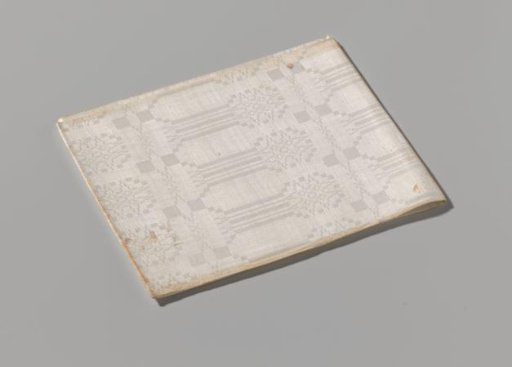 Linen napkin with pelican pattern